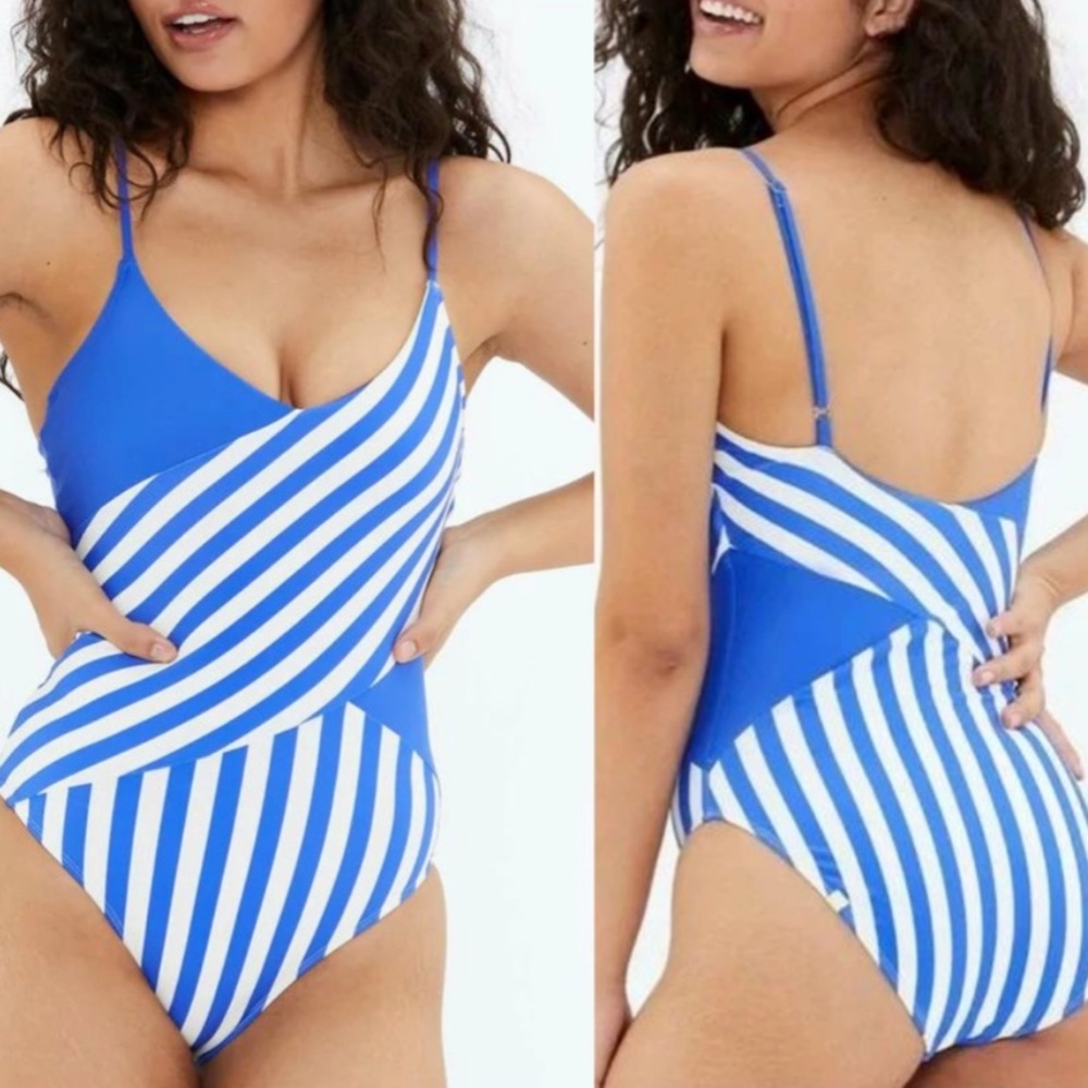 Summersalt The Marina One
Piece Swimsuit in Striped Blue sz 14 NWT